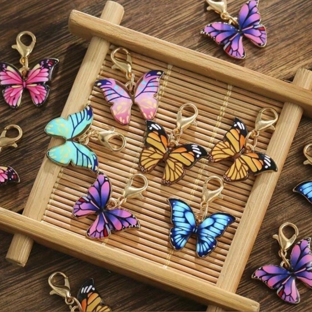 Colorful Butterfly Keychain / purse charm (1) random color piece